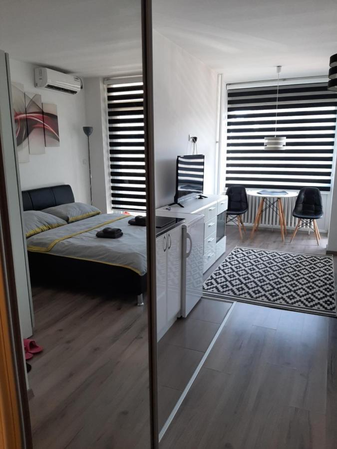 White City 1 Apartment Belgrado Buitenkant foto